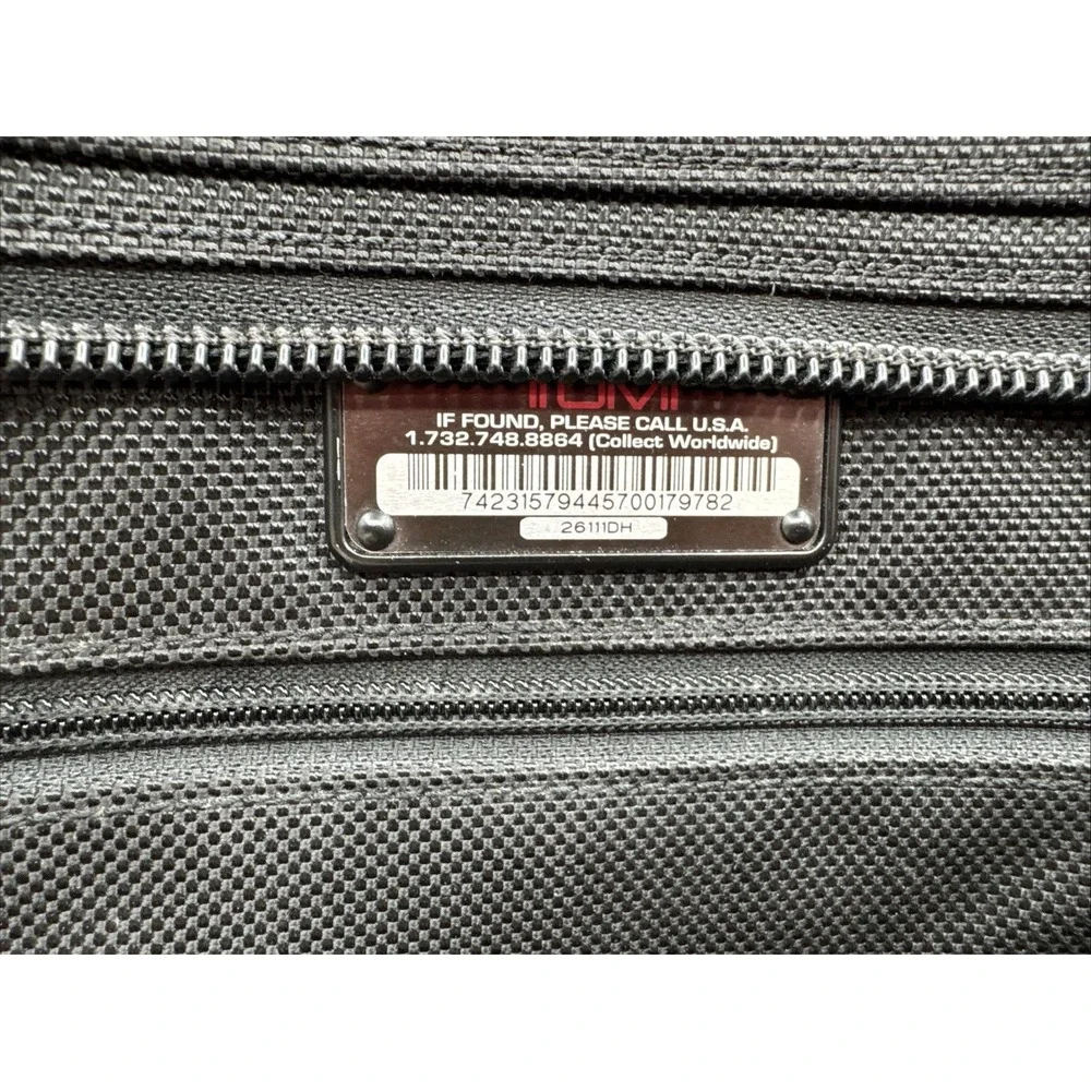 Tumi Alpha 2 Large Screen Portfolio Briefcase Laptop Bag Nylon 26111DH‎
